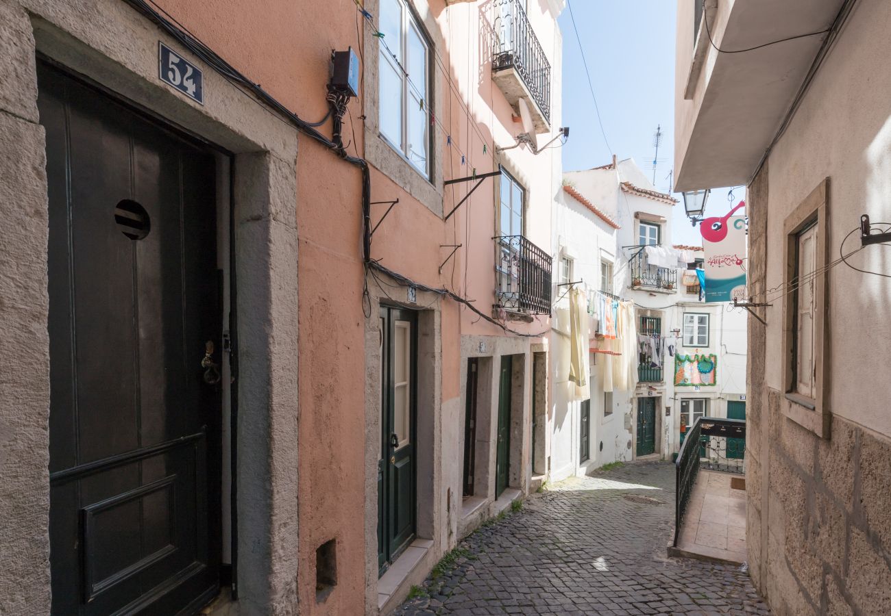 Estúdio em Lisboa - Studio em Alfama com vista para o rio - TTL99