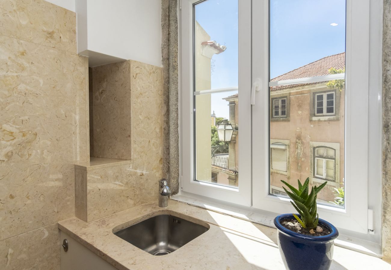 Apartamento em Lisboa - Duplex no centro histórico de Lisboa - TTL321