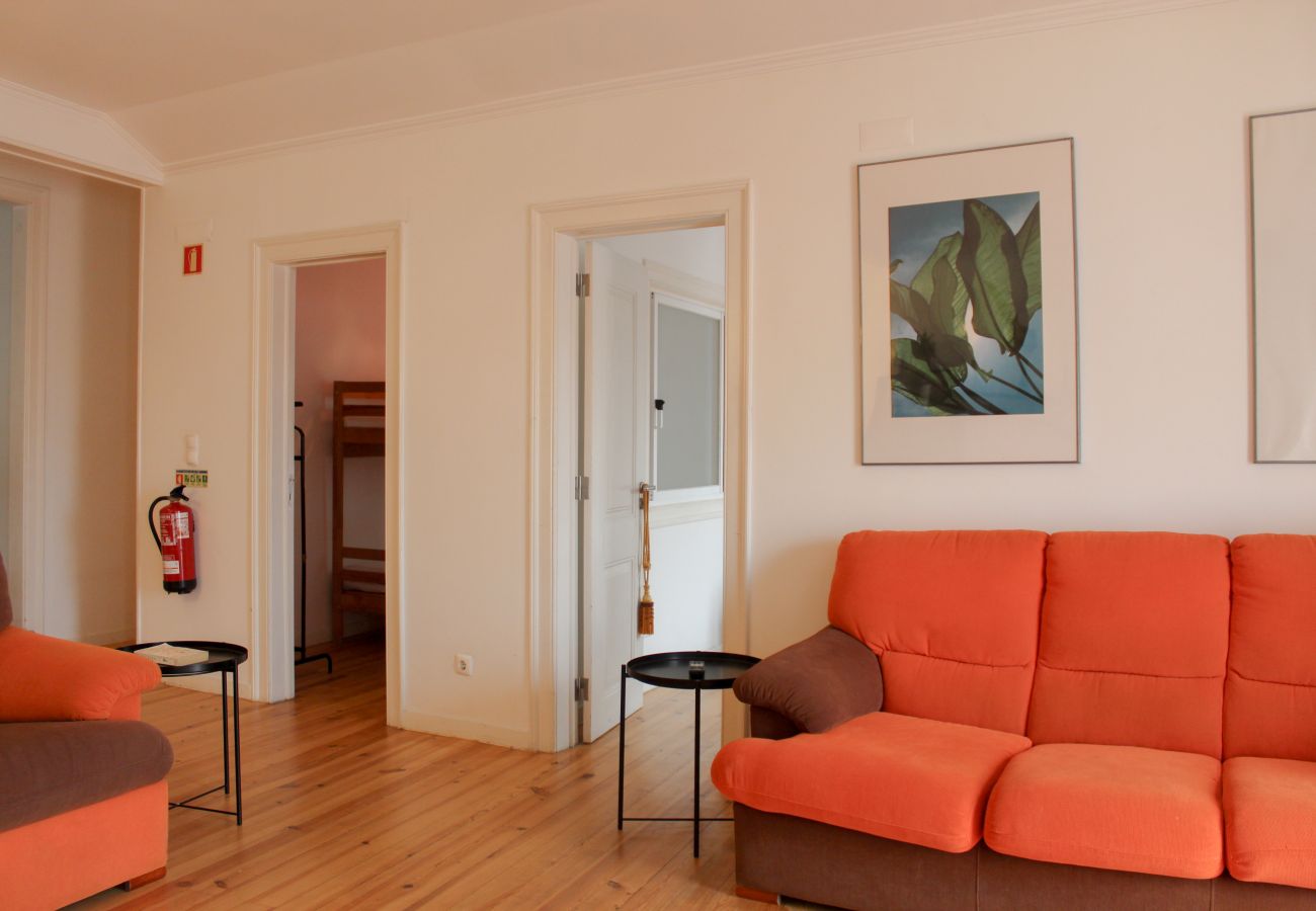 Apartamento em Lisboa - Apartamento em Alfama com varanda - TTL37