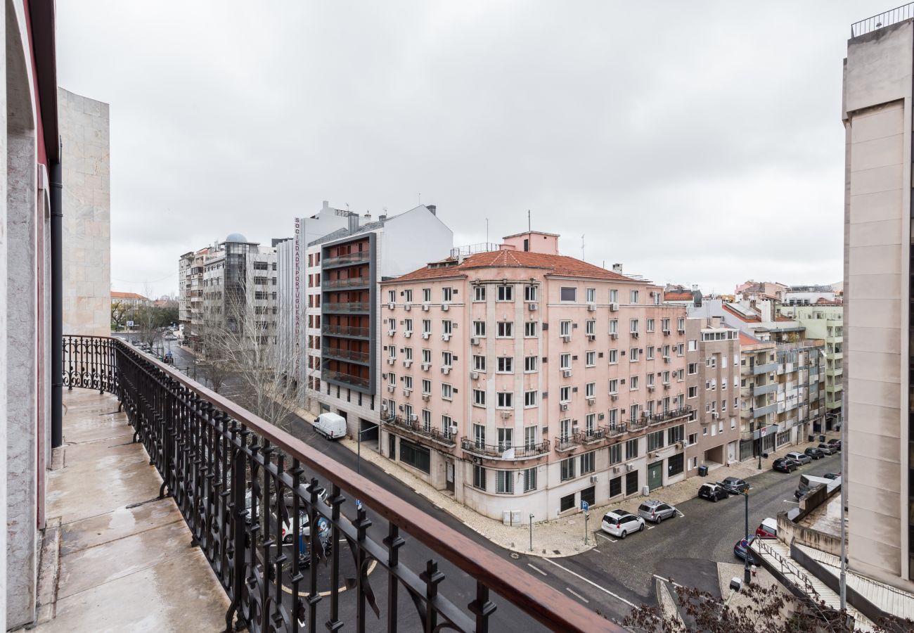 Apartamento en Lisboa ciudad - Piso moderno y céntrico en Marquês de Pombal - TTL328